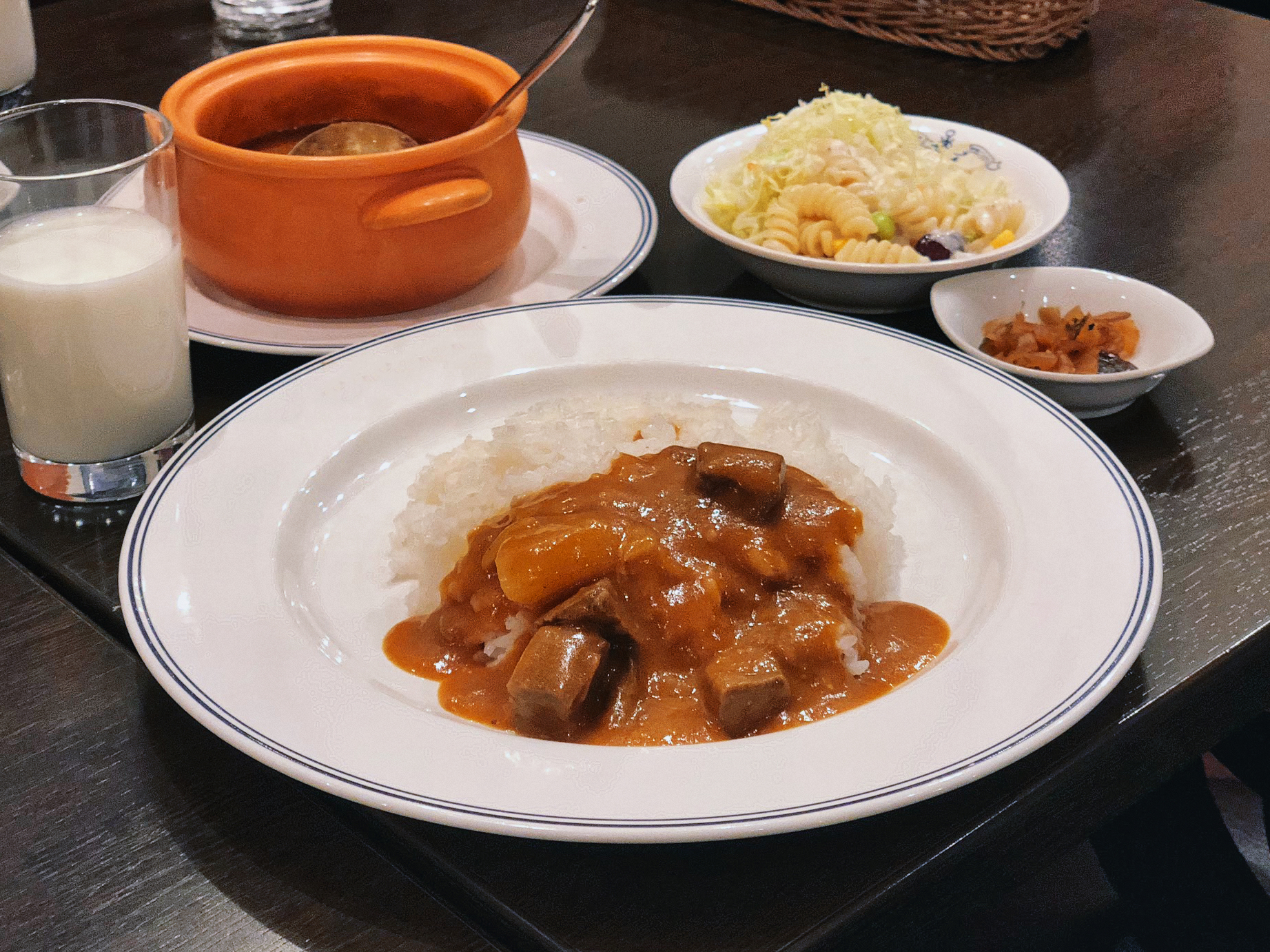 よこすか海軍カレーの写真です。